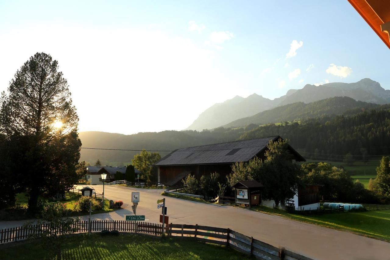 Apartments Haufhof , Haus Im Ennstal Bei Schladming エクステリア 写真