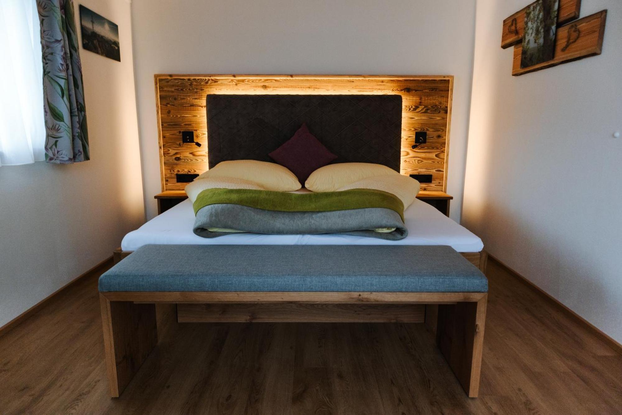 Apartments Haufhof , Haus Im Ennstal Bei Schladming エクステリア 写真